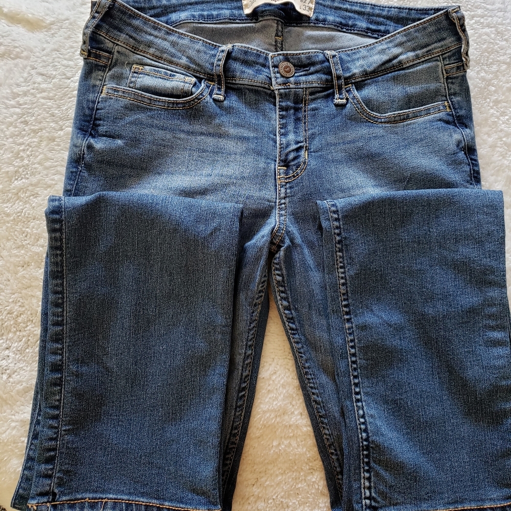 Jeans - Picture 2 of 4